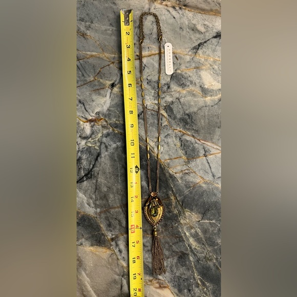 SORRELLI ANTIQUE BRASS STATEMENT NECKLACE - Picture 15 of 16